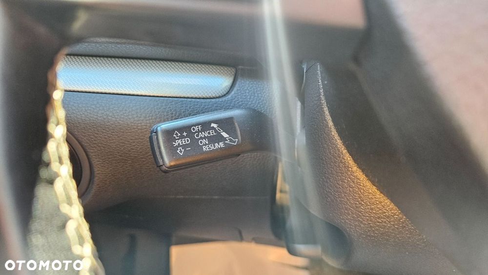 Volkswagen Sharan 2.0 TDI DSG BlueMotion Technology Match - 39