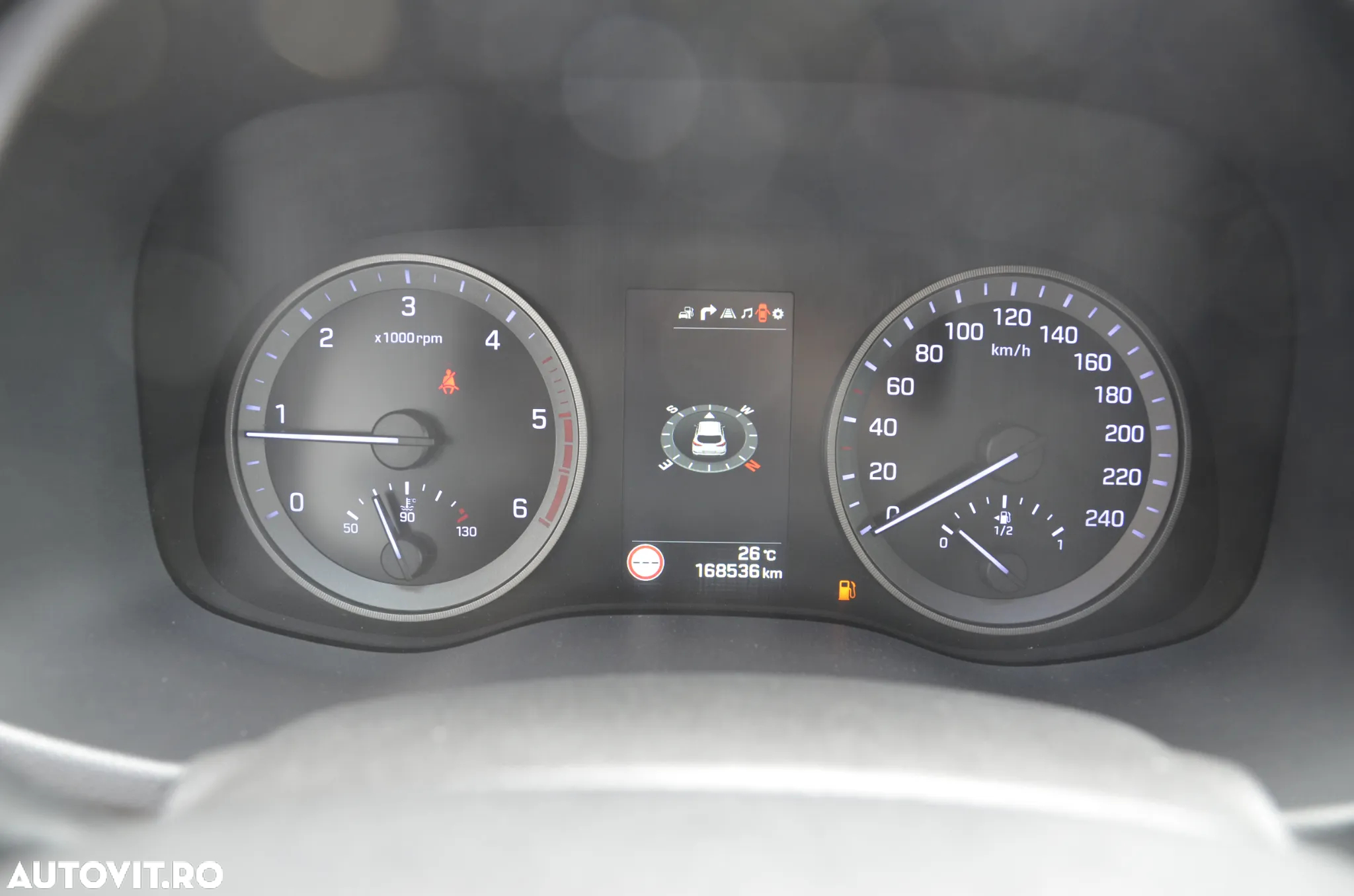 Hyundai Tucson blue 1.7 CRDi 2WD Advantage - 26