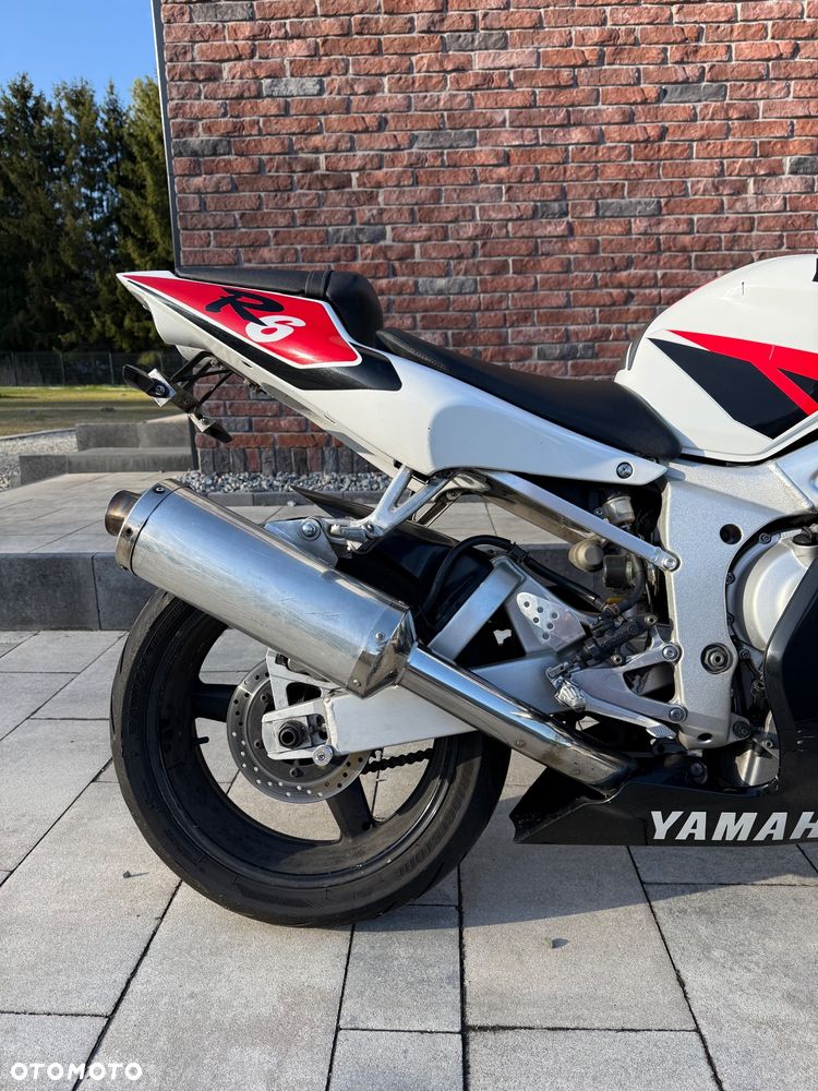 Yamaha YZF - 12