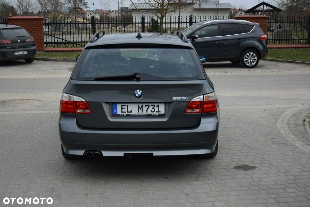 BMW Seria 5 - 11