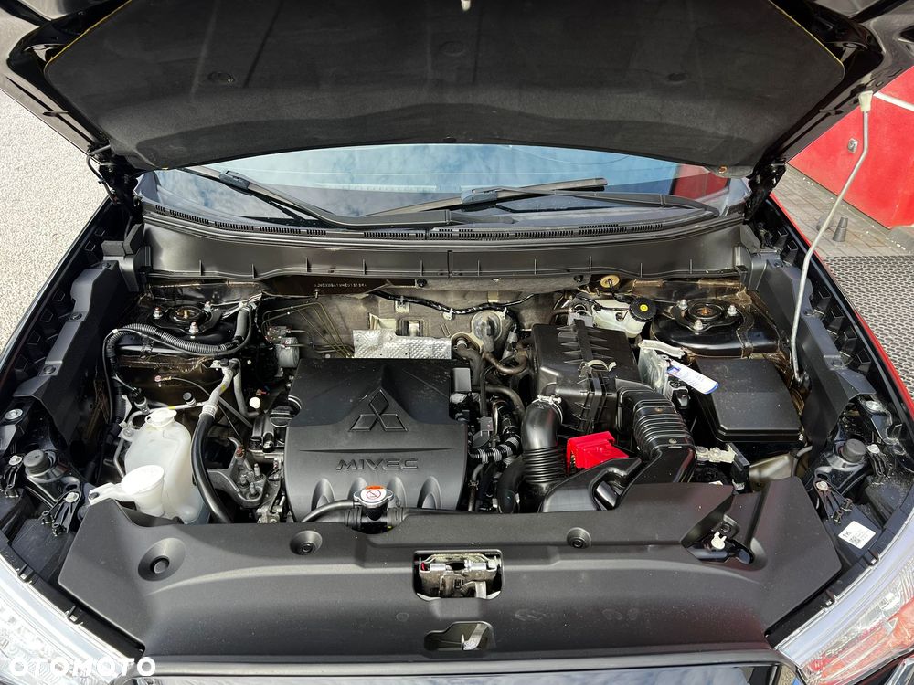 Mitsubishi ASX 1.6 Intense Plus Navi Blue Edition - 28