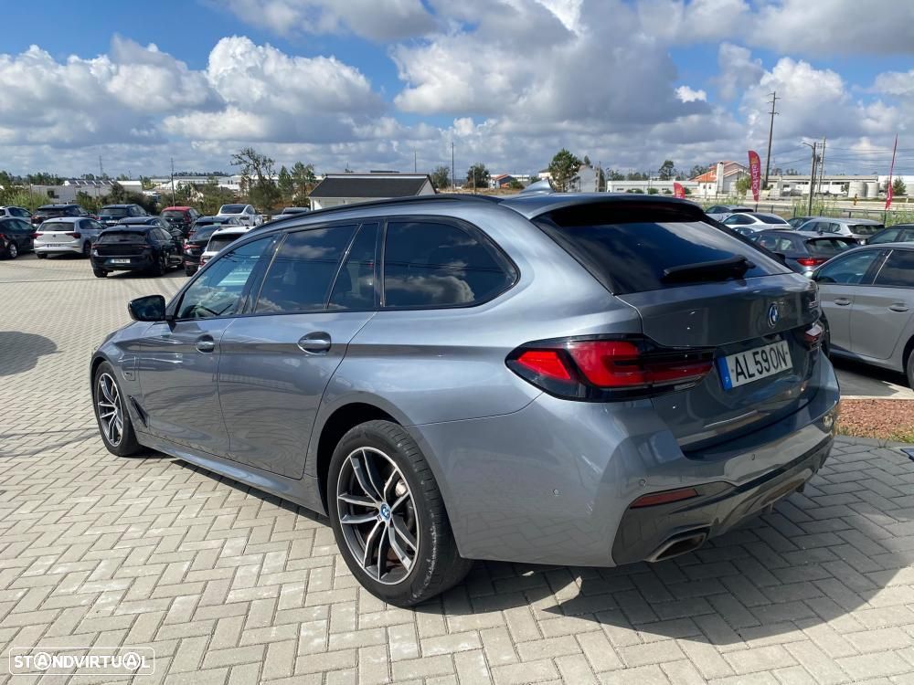 BMW 530 e Pack Desportivo M - 4
