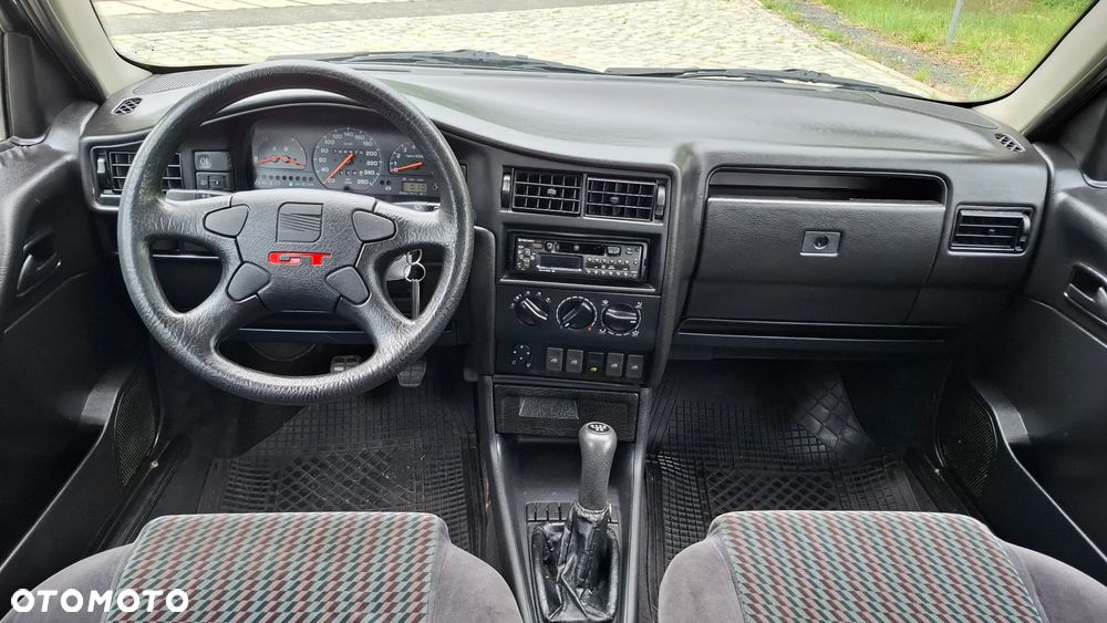 Seat Toledo 1.8 16V GT - 15