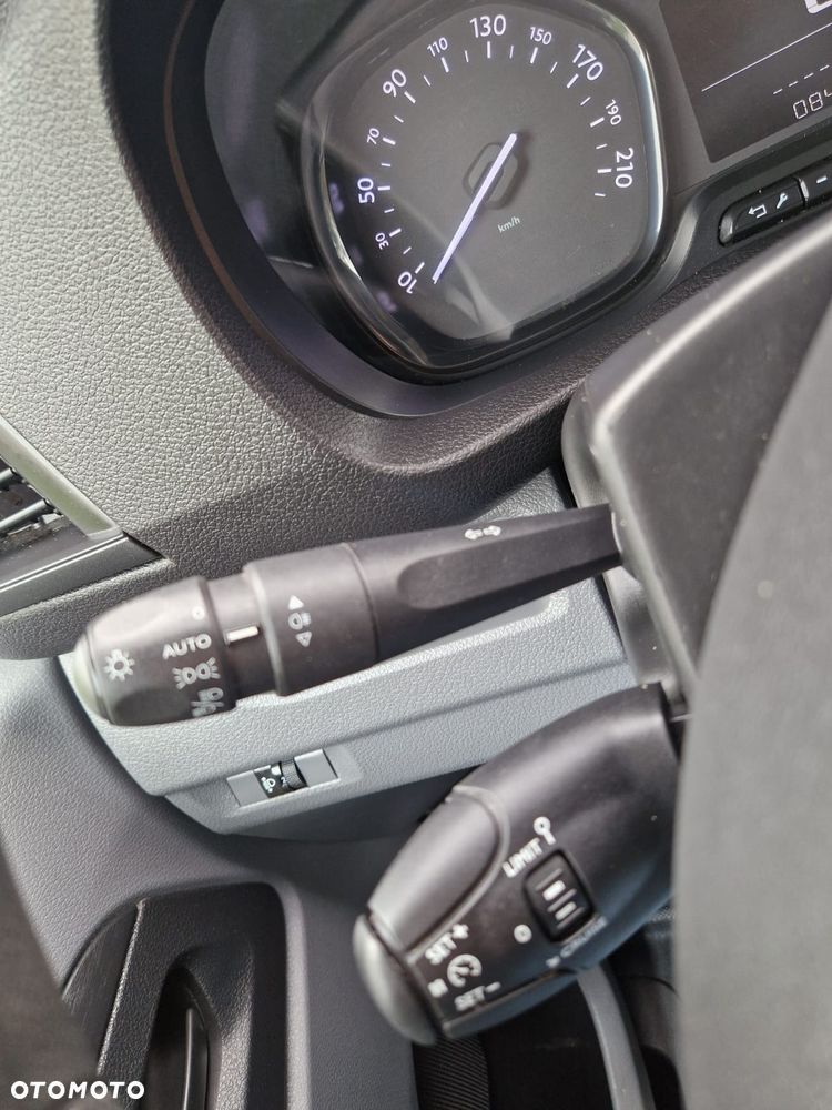 Opel Vivaro - 20