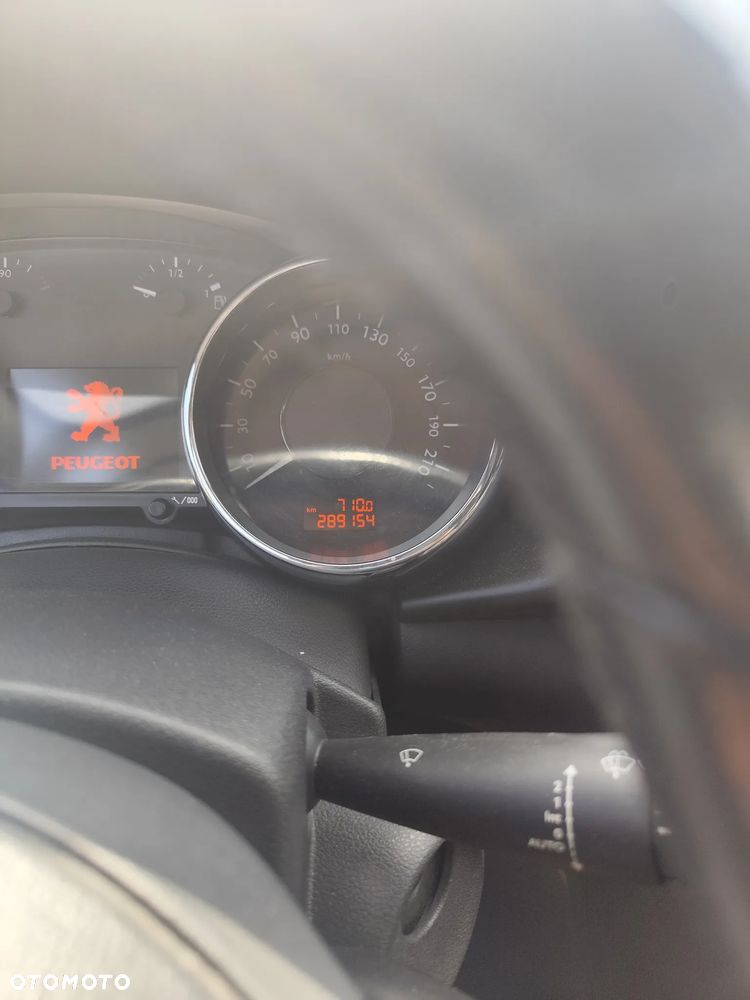 Peugeot 3008 2.0 HDi Allure - 10