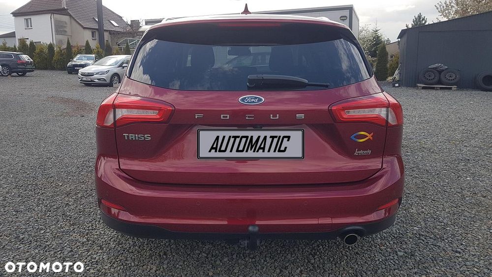 Ford Focus 1.0 EcoBoost Titanium Business - 11