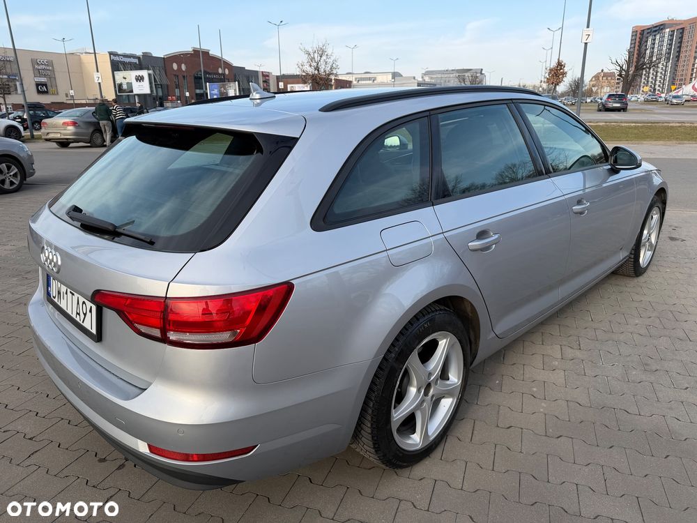 Audi A4 Avant - 6