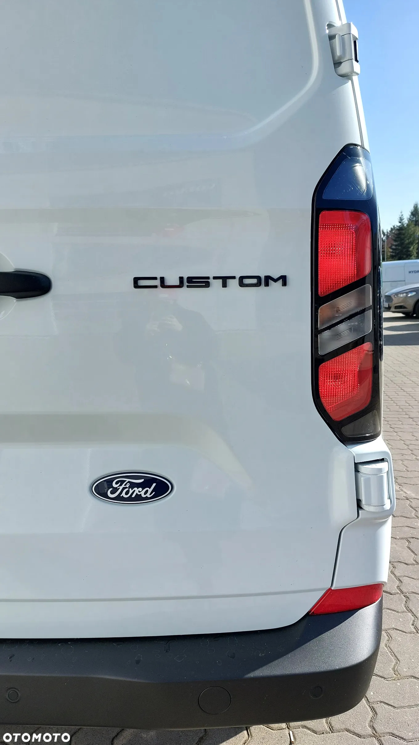 Ford Transit Custom - 11