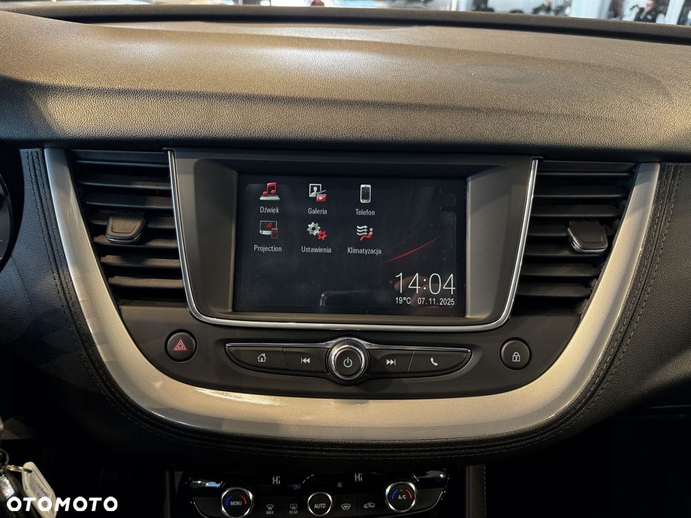 Opel Grandland X - 22