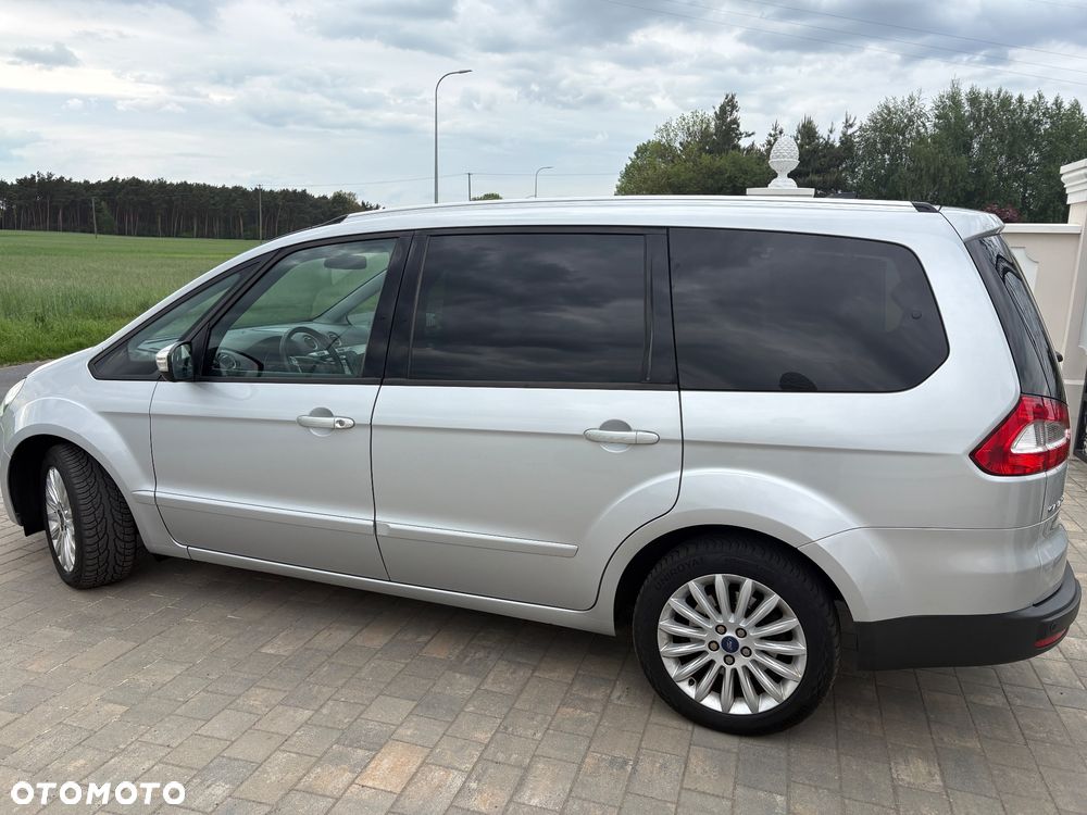 Ford Galaxy 2.0 TDCi Ambiente - 14