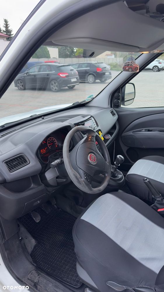 Fiat Doblo cargo maxi - 8