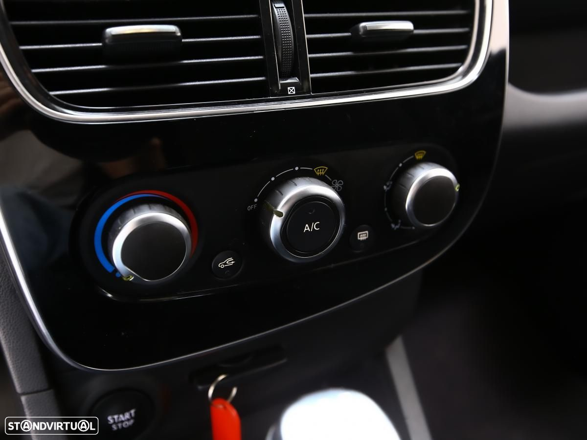Renault Clio Sport Tourer 1.5 dCi Limited - 14