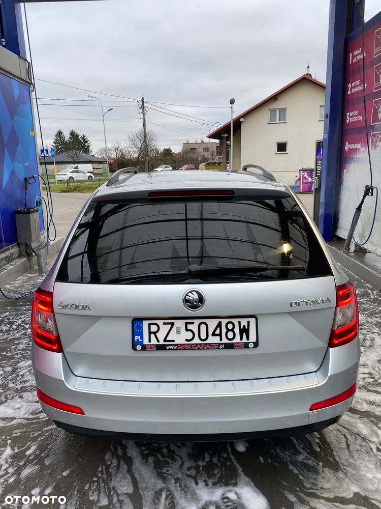 Skoda Octavia 1.6 TDI Ambition - 7