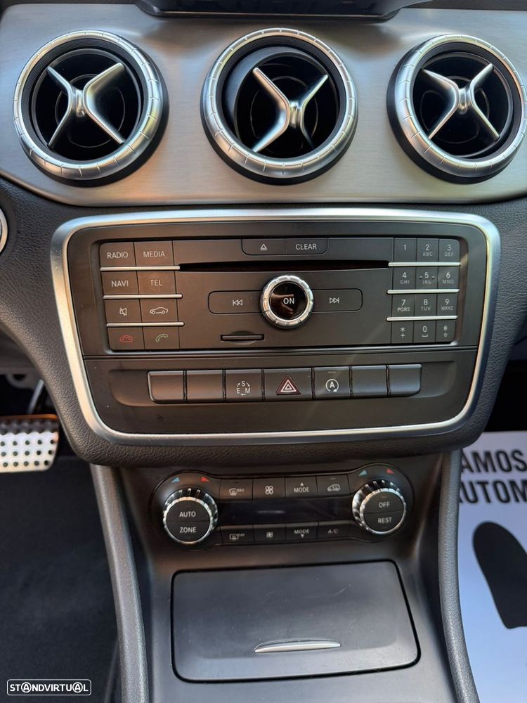 Mercedes-Benz CLA 200 - 37