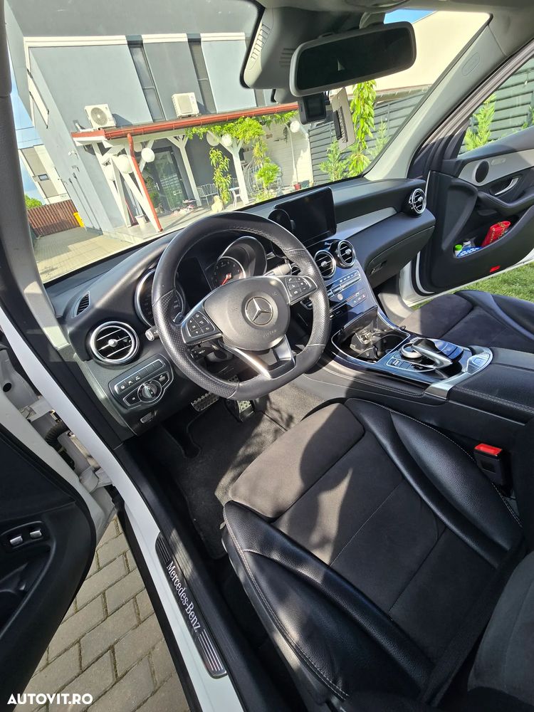 Mercedes-Benz GLC - 17
