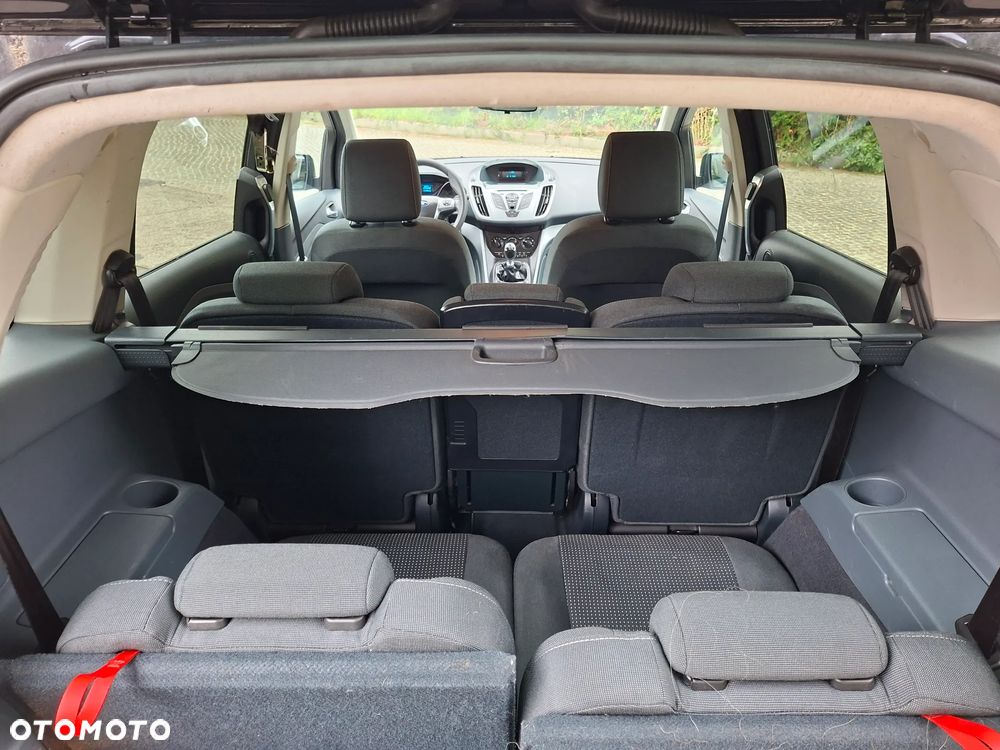 Ford C-MAX - 17