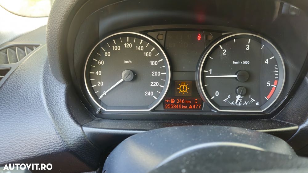 BMW Seria 1 116d - 4