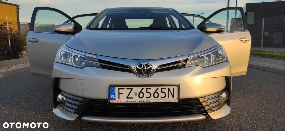 Toyota Corolla 1.6 Comfort - 13