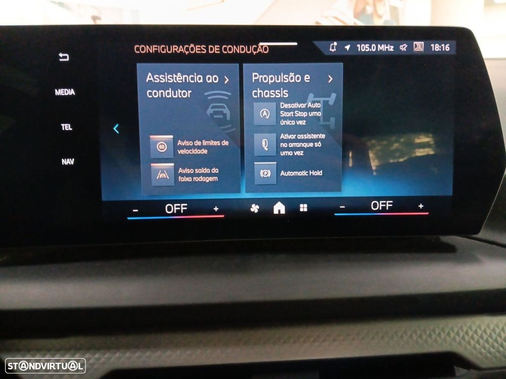 BMW 216 Gran Coupé - 32