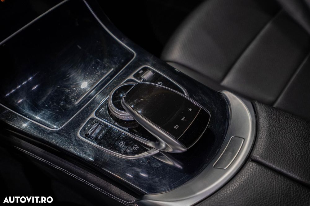 Mercedes-Benz GLC 250 d 4MATIC 9G-TRONIC - 28
