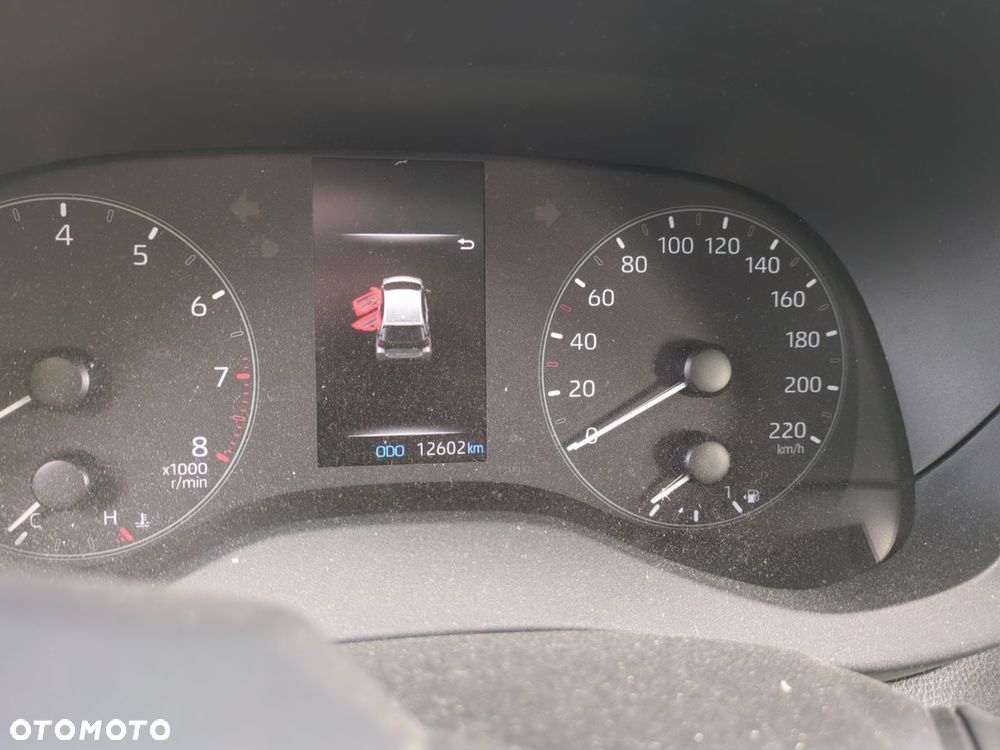 Toyota Yaris - 8