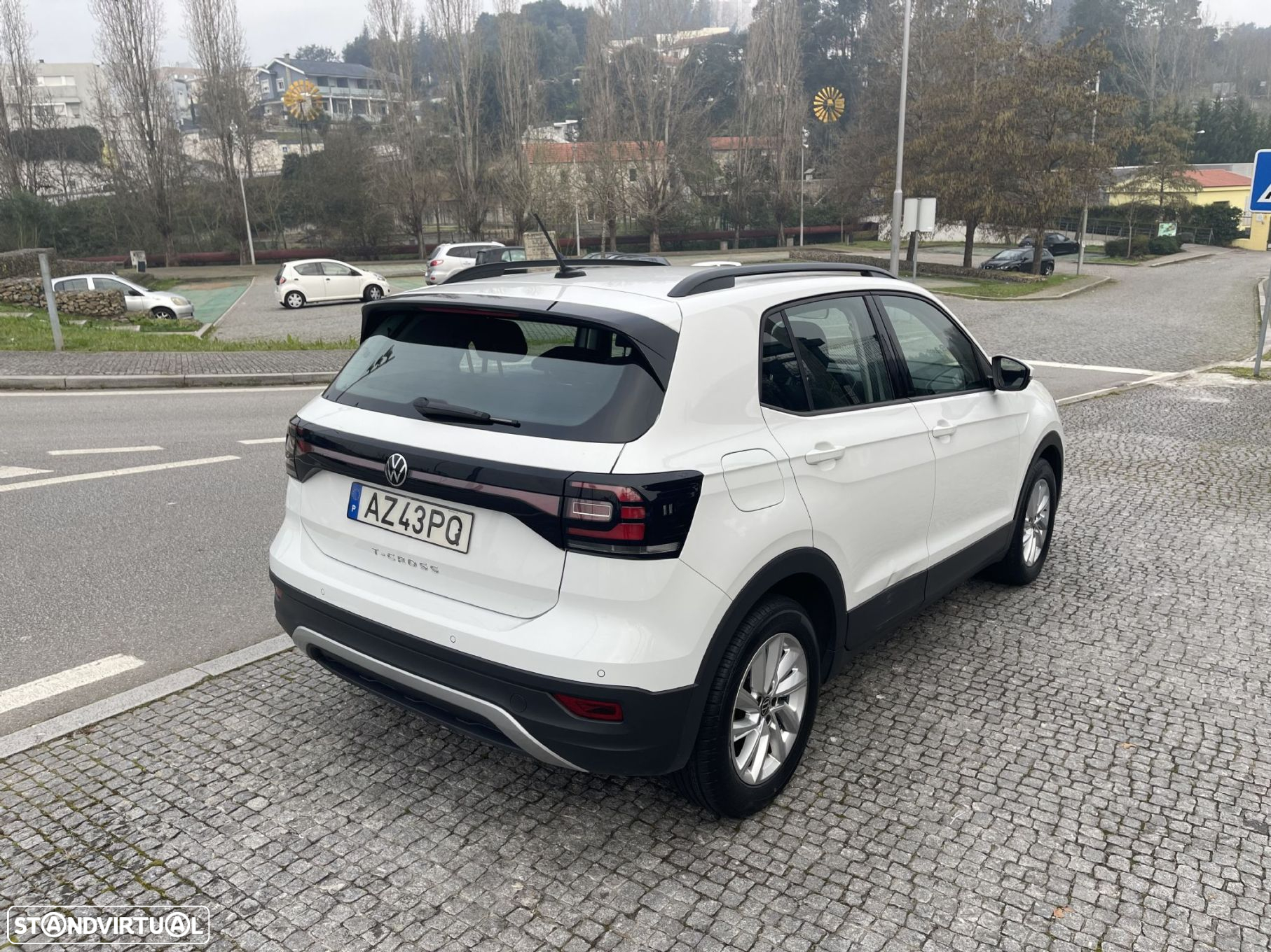 VW T-Cross 1.0 TSI Life - 13