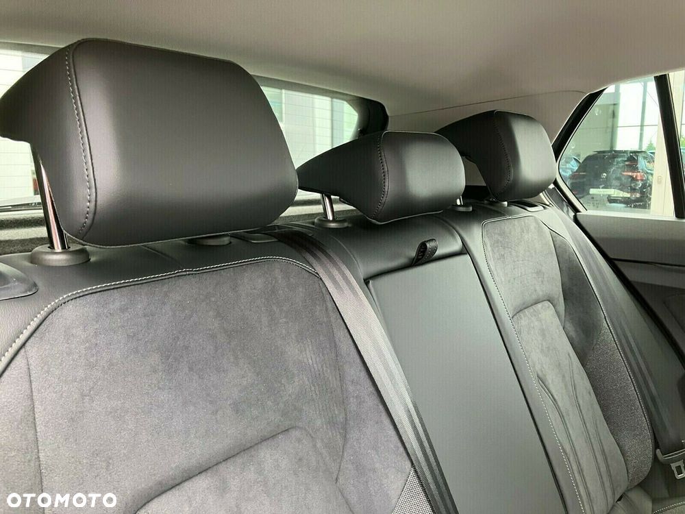 Volkswagen Golf 1.5 TSI Life Plus - 24