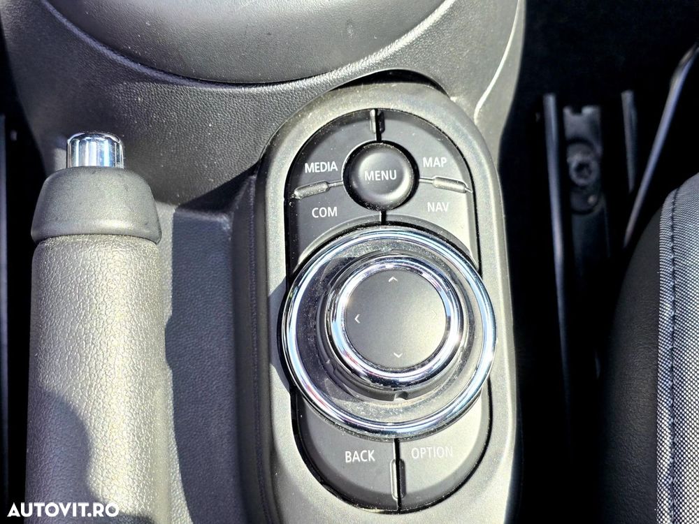 Mini Cooper S AT - 23