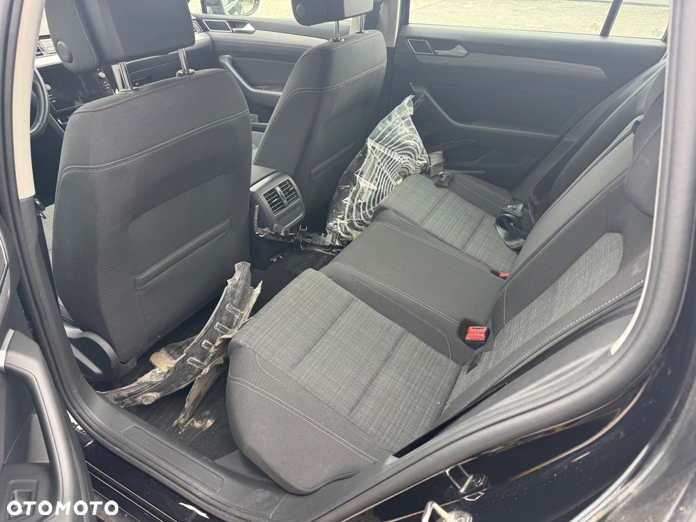 Volkswagen Passat 2.0 TSI Elegance DSG - 14