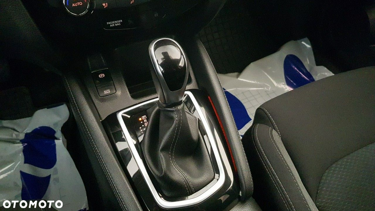 Nissan Qashqai - 30