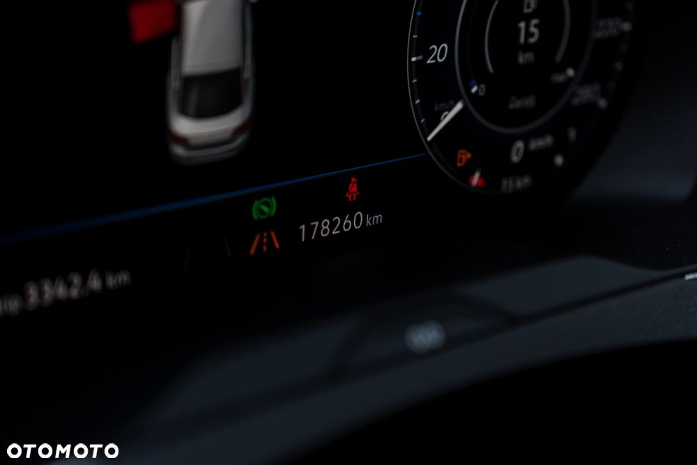 Volkswagen Arteon 2.0 TDI Bi-Turbo SCR 4Mot Elegance DSG - 12