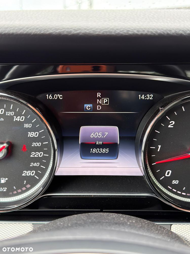 Mercedes-Benz Klasa E 350 BlueTEC 9G-TRONIC - 12