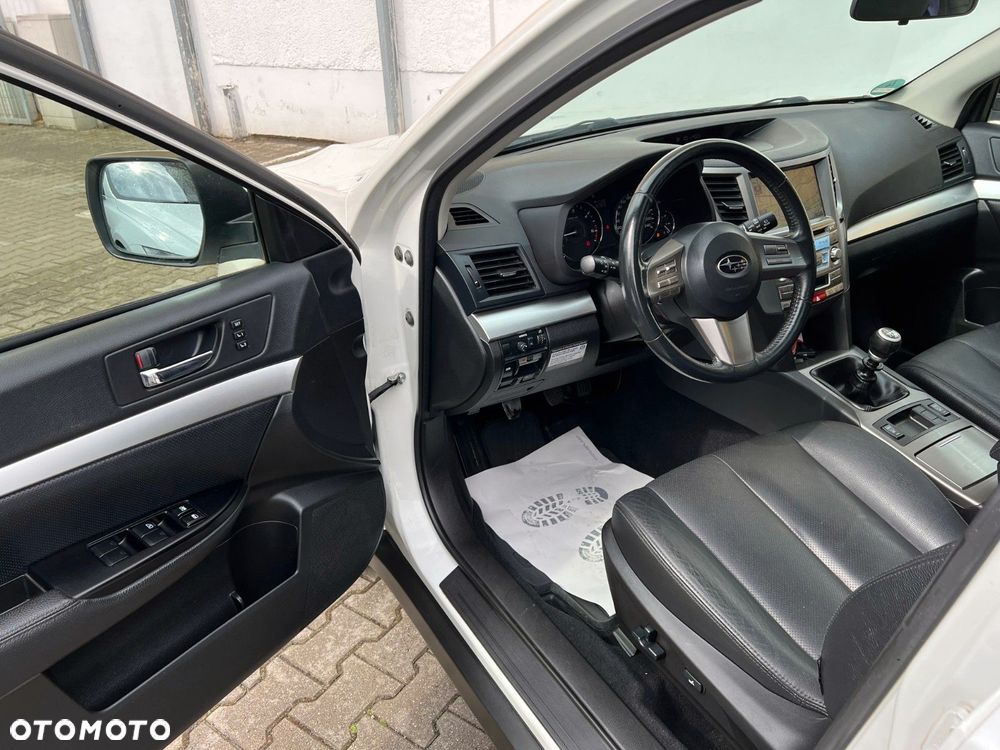 Subaru Legacy 2.0 D Comfort - 1