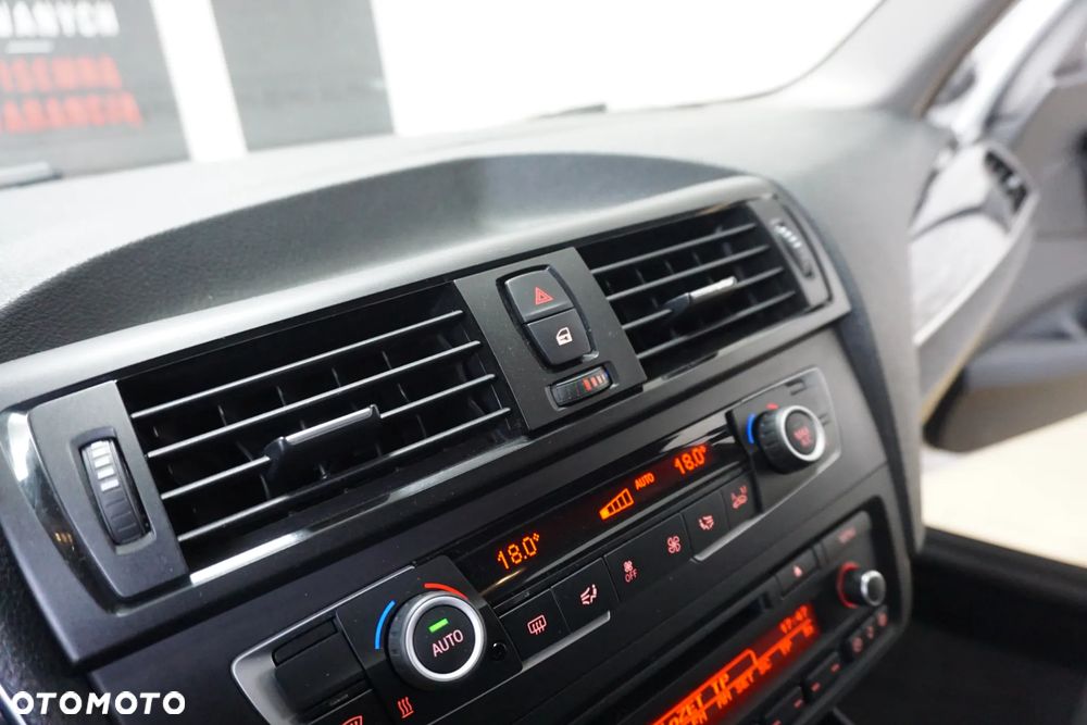 BMW Seria 1 120d Urban Line - 35