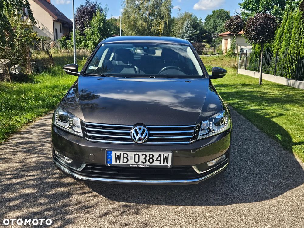 Volkswagen Passat 1.4 TSI BMT Highline - 30