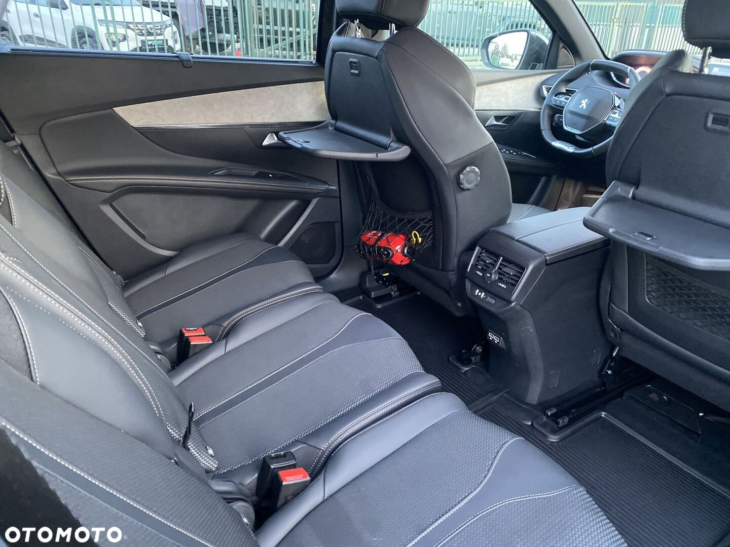 Peugeot 5008 1.2 PureTech GT S&S EAT8 - 19