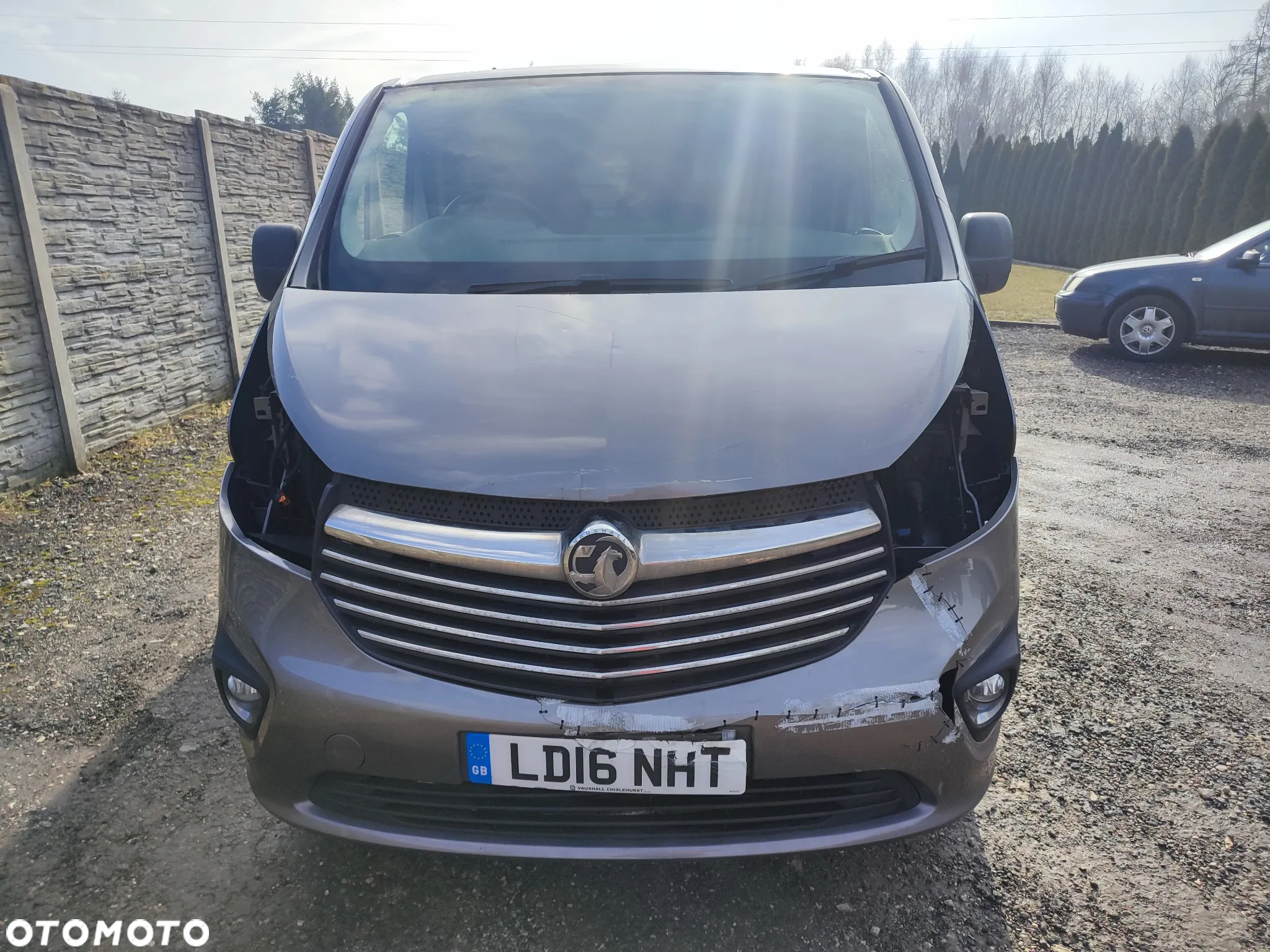 Opel vivaro - 25