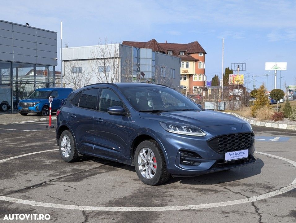 Ford Kuga - 3