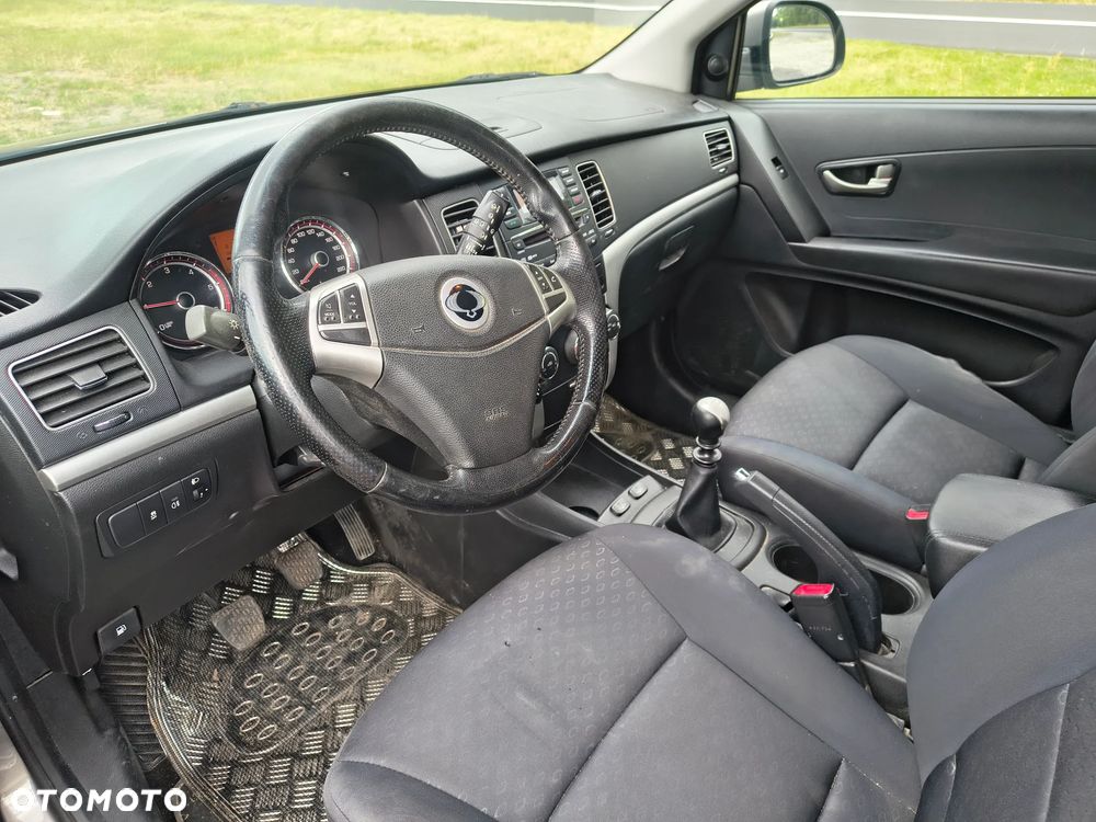 SsangYong/KGM Korando 2.0 E-XDi DPF 2WD Sapphire - 5
