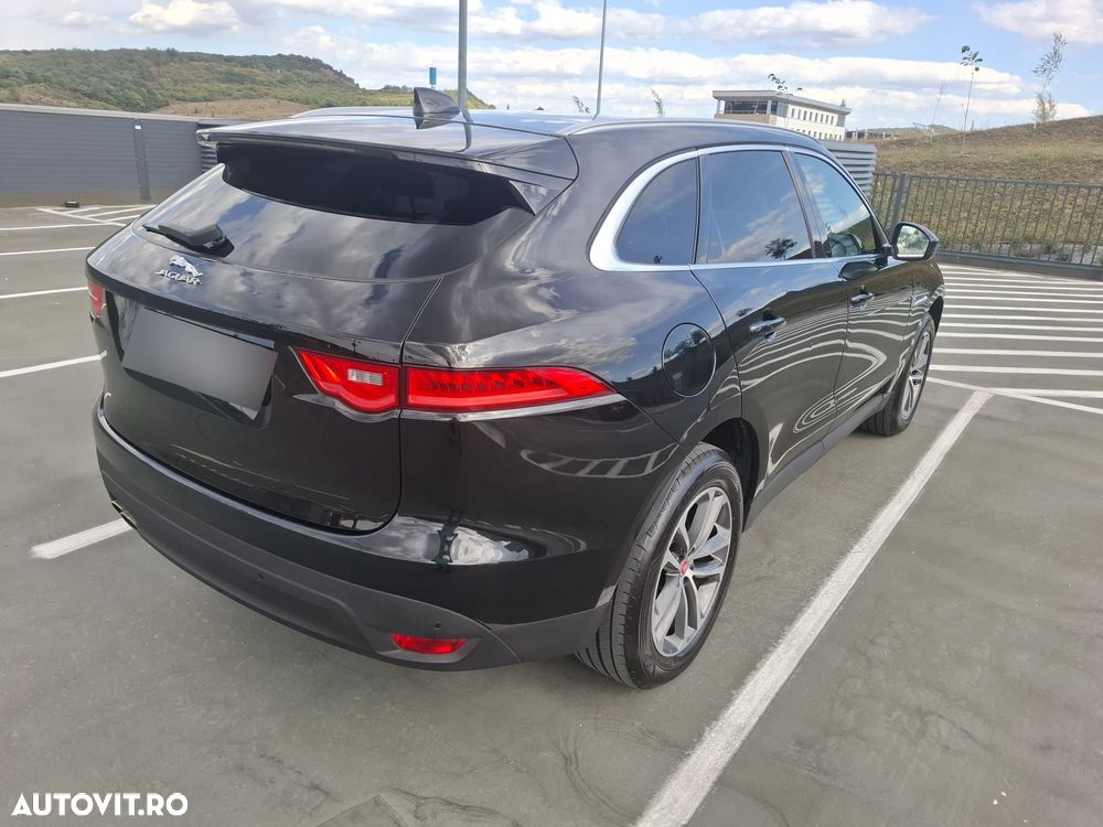 Jaguar F-Pace 20d AWD Portfolio - 7