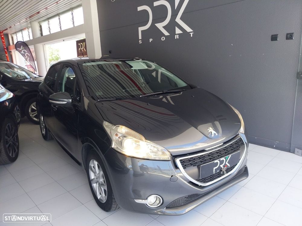 Peugeot 208 1.4 HDi - 1