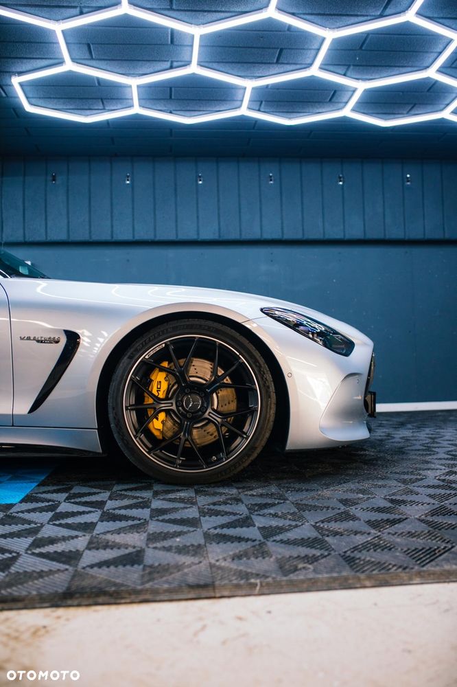 Mercedes-Benz AMG GT - 9
