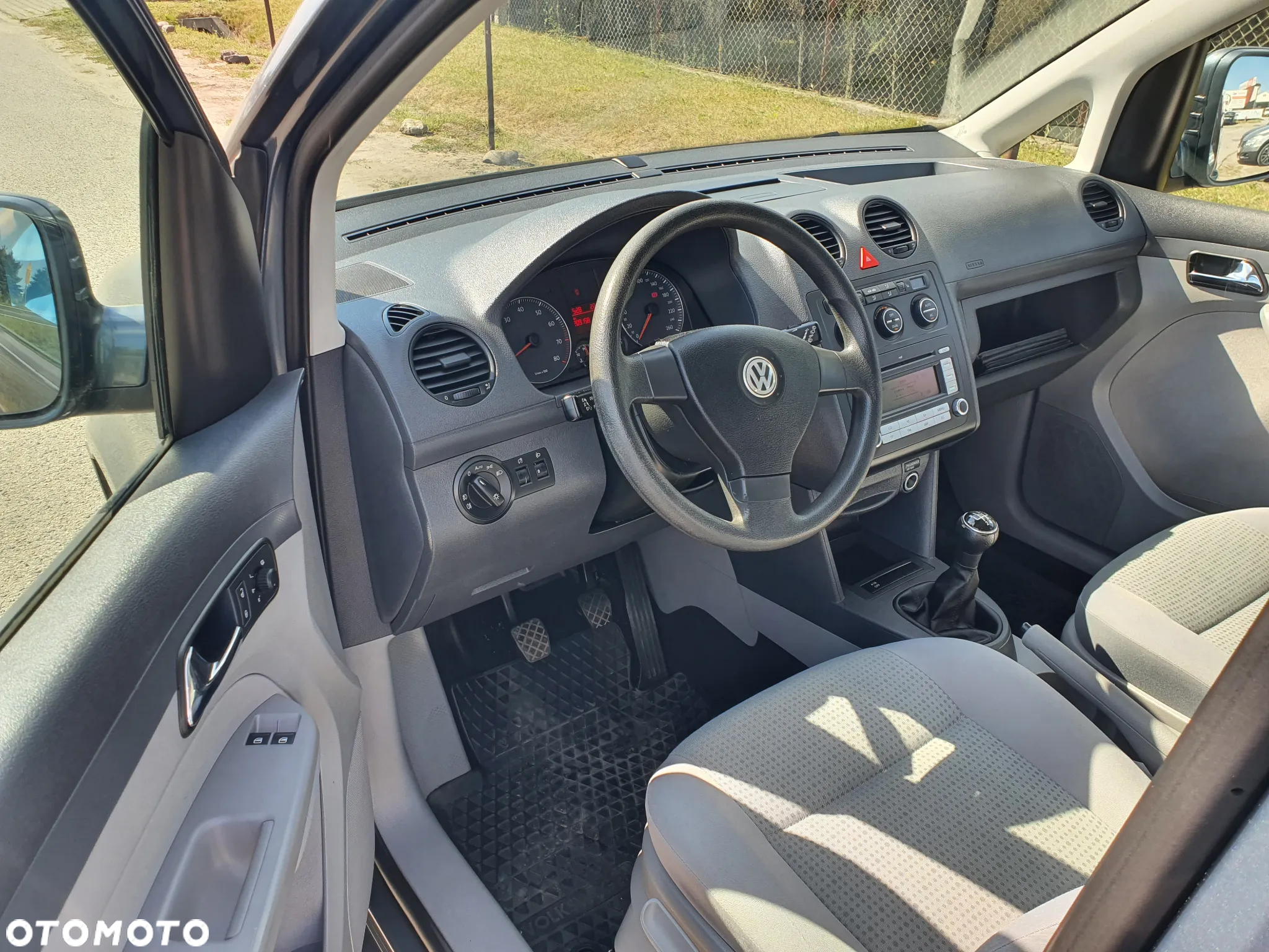 Volkswagen Caddy 1.6 Life - 10