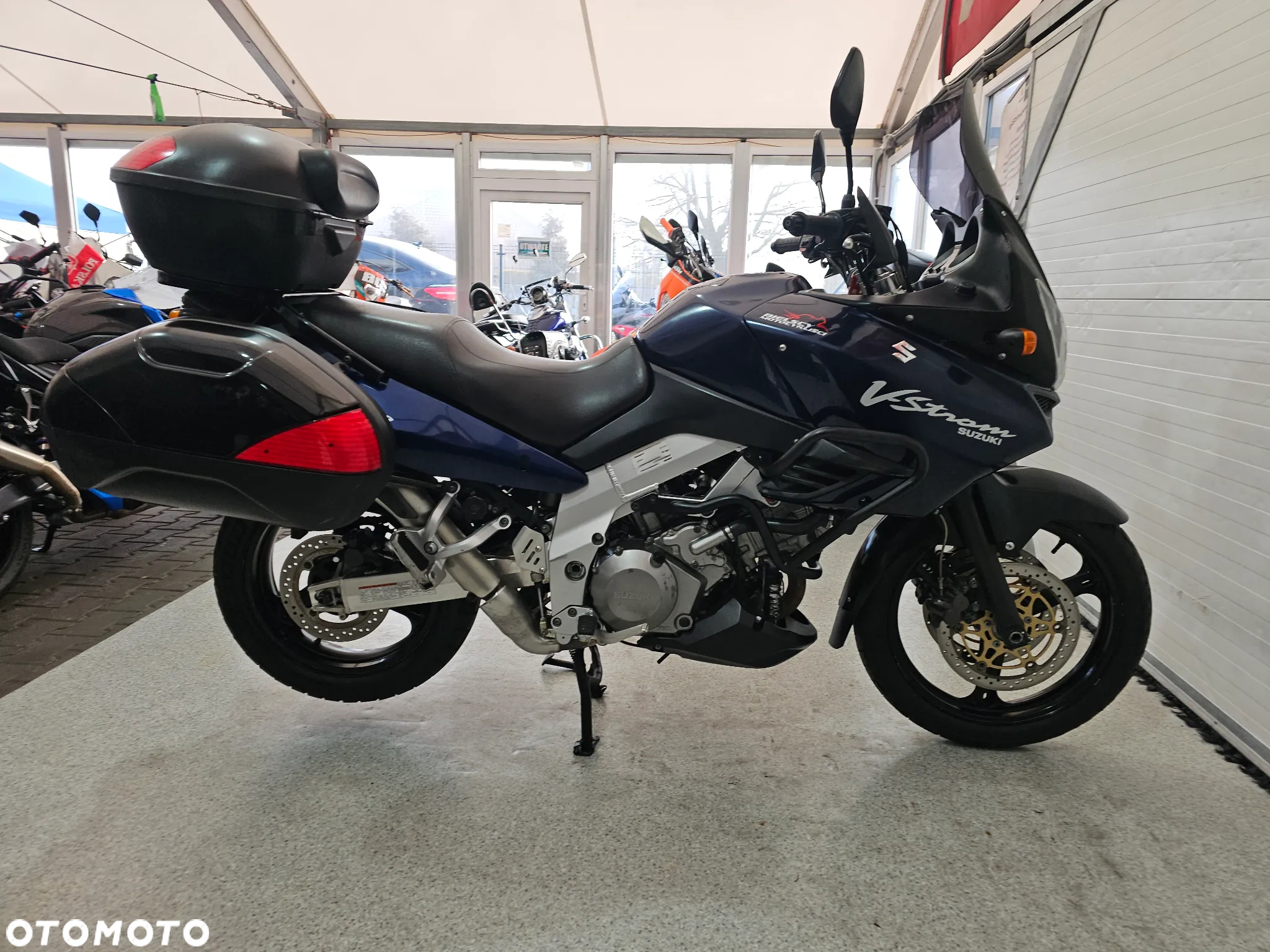 Suzuki DL - 28