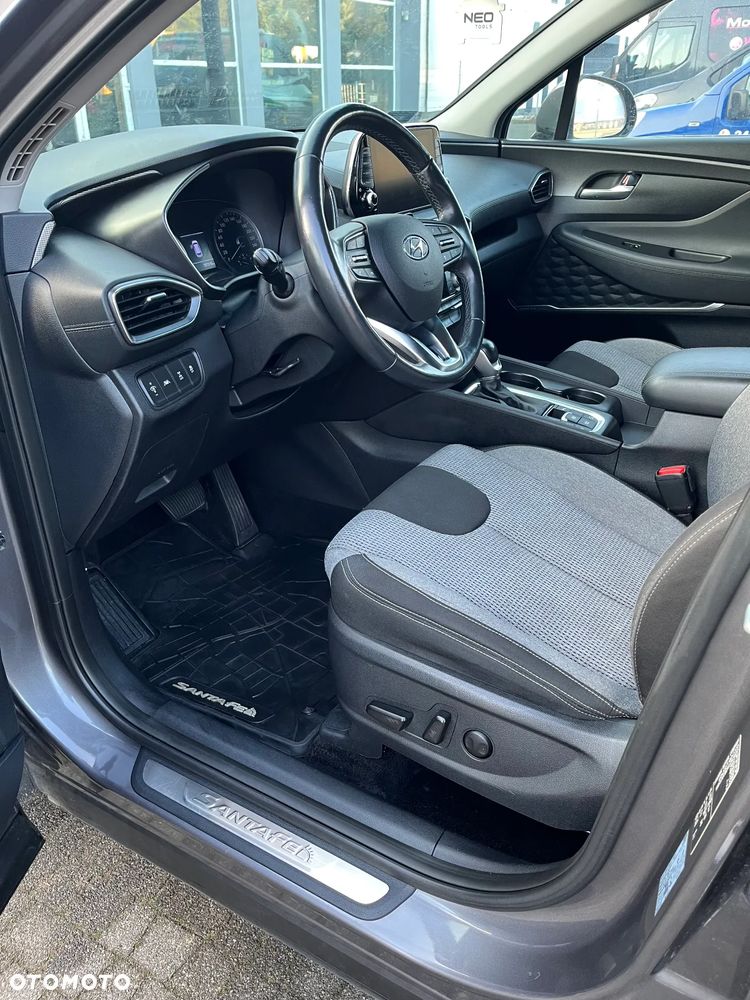 Hyundai Santa Fe 2.0 CRDi Executive 4WD - 20