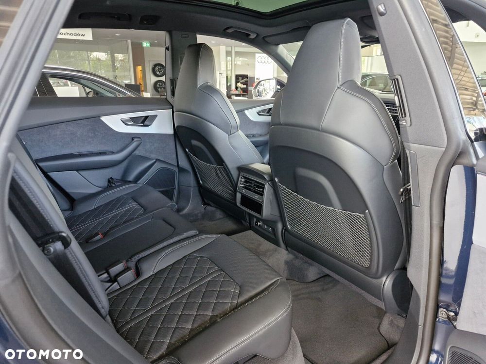 Audi Q8 - 18