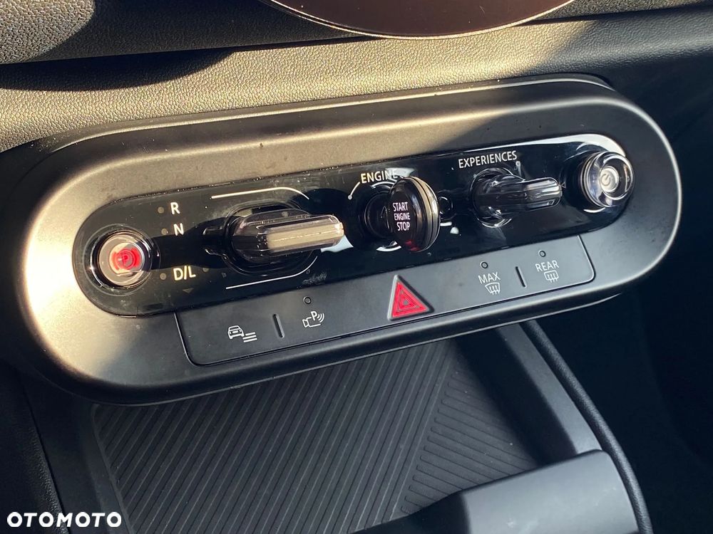 MINI Countryman ver-c-mhev-linia-essential - 21