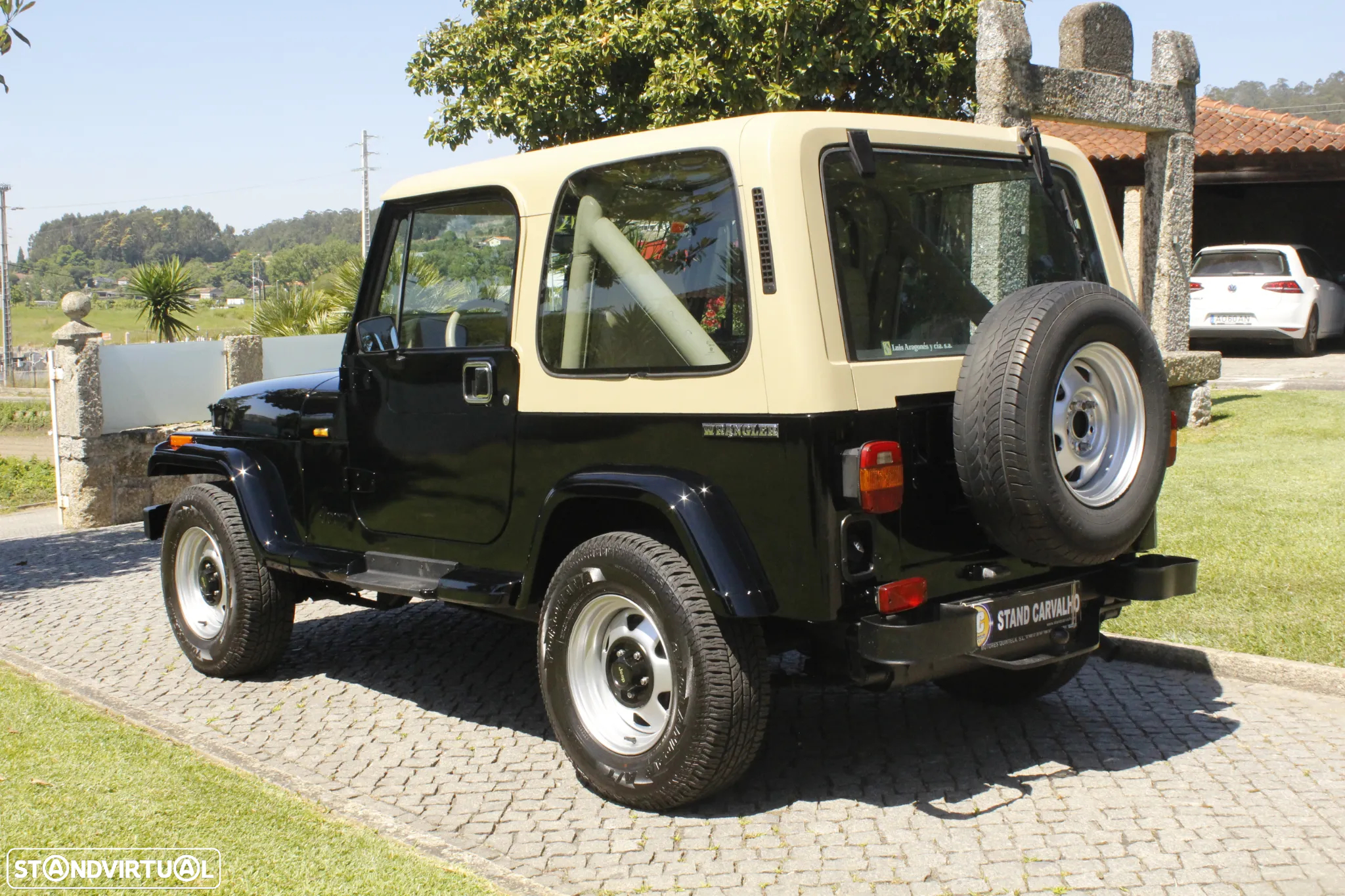 Jeep Wrangler - 9