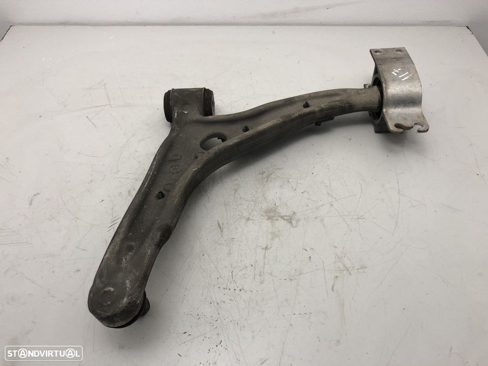 BRAÇOS DE SUSPENSÃO Frente Dto MERCEDES-BENZ CLA Coupe (C117) CLA 180 CDI - 2