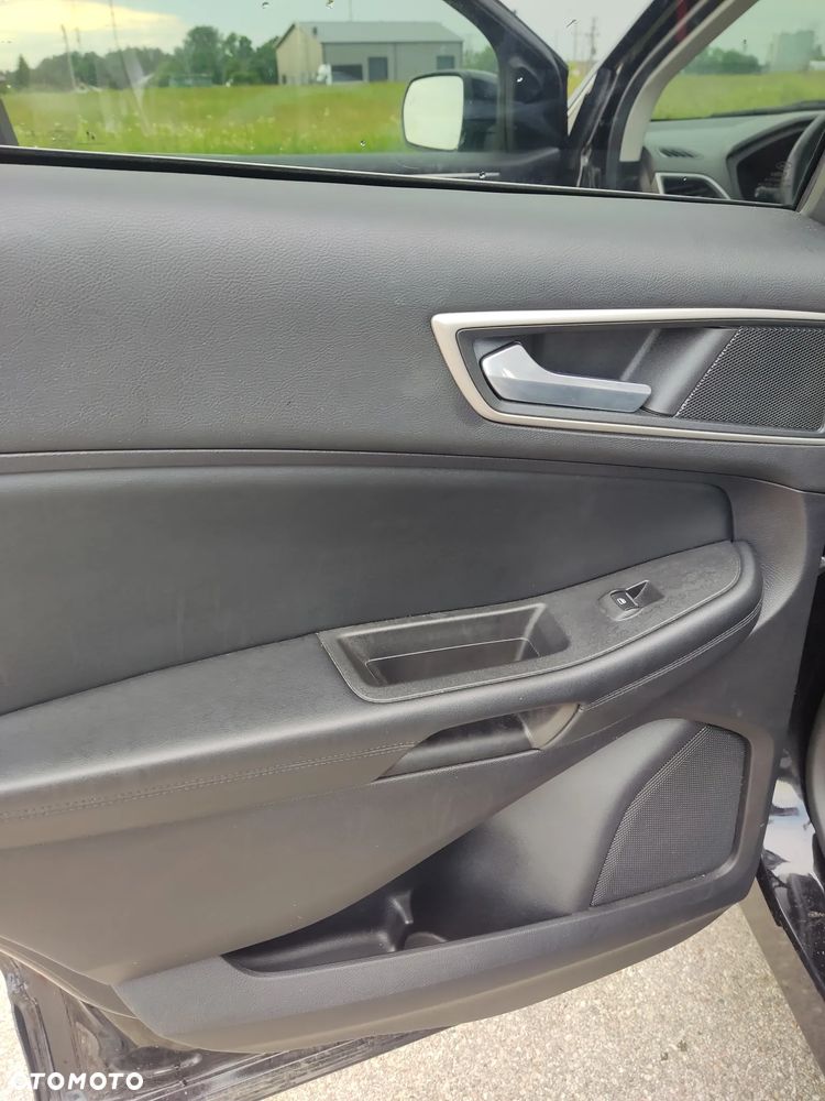 Ford Edge - 18